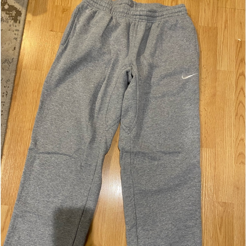 Men’s Nike sweatpants